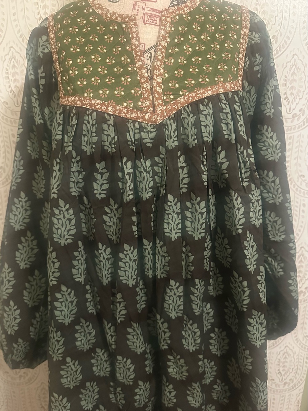 Boho Printed Long Sleeve Women's Mini Dress - Green Pattern - Tags fell off - Picture 2 of 7